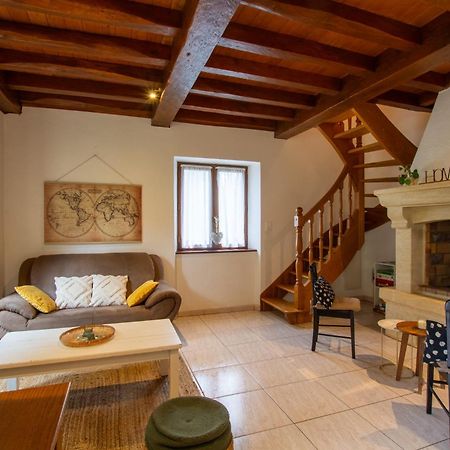 Le Baron Perche Villa Saint-Cyprien  Exteriör bild