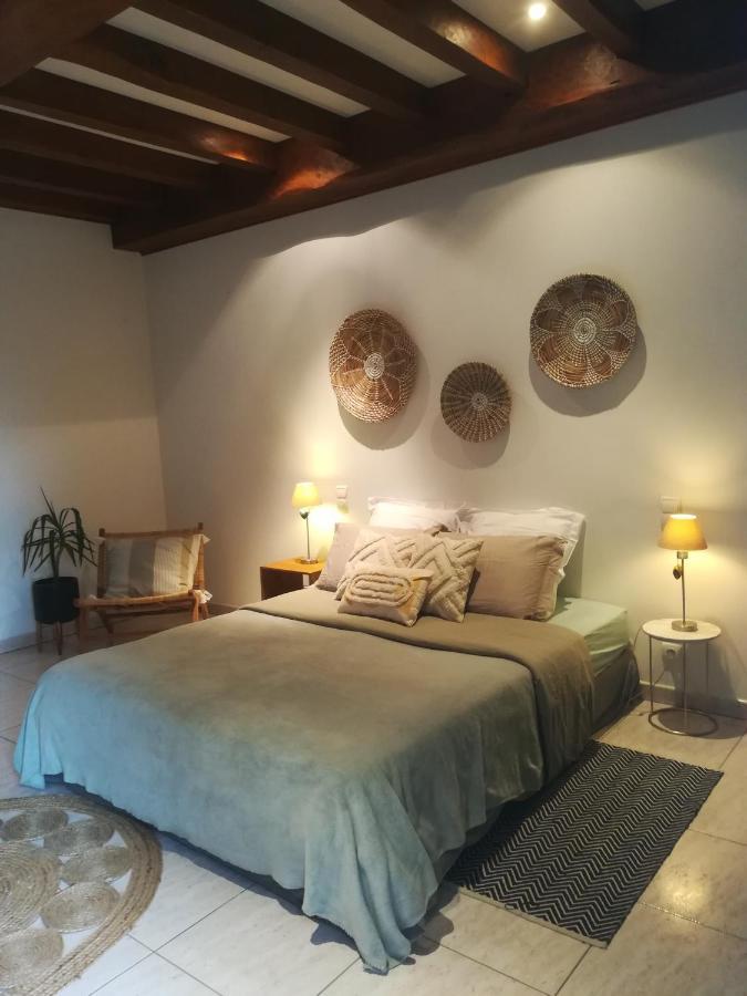 Le Baron Perche Villa Saint-Cyprien  Exteriör bild